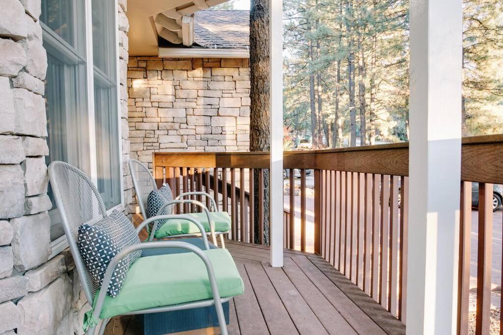 Relaxingrejuvenating 4Br 3 And Half Ba Cabin Munds Park Buitenkant foto